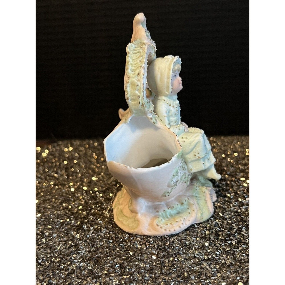 Vintage Victorian Bisque, Vase, Marked 5550 - Picture 6 of 9